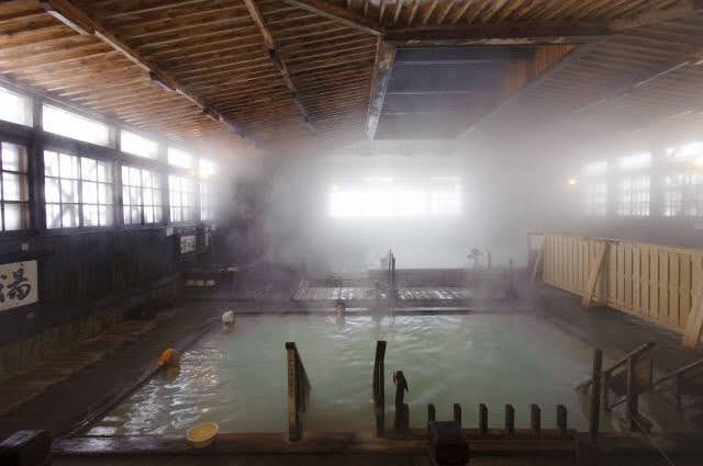 酸ヶ湯温泉の画像